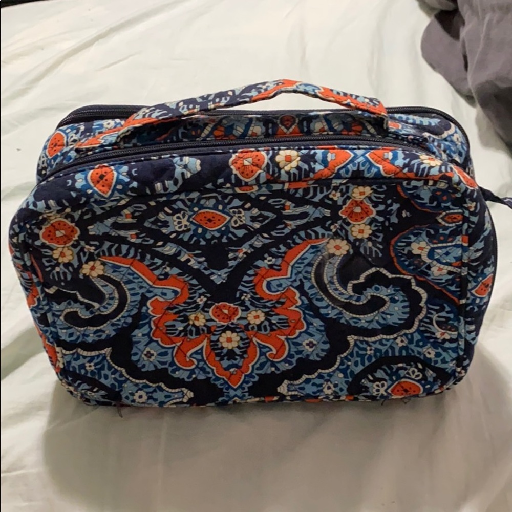 Vera Bradley large make up bag
